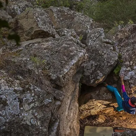 بيت شباب Tenerife Climbing House *