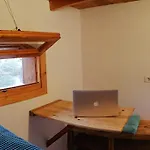Tenerife Climbing House אכסניה